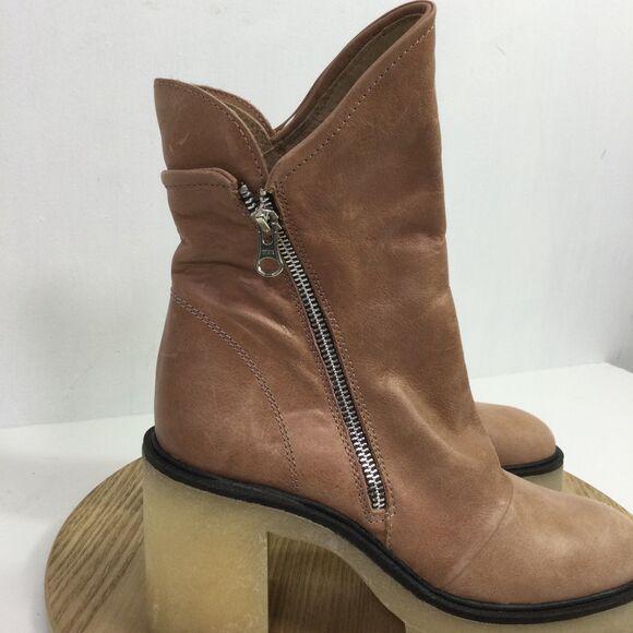 Free People Womens Jack Zip Ankle Boots V-shaped Cut Leather Tan Size US 8.5 - Picture 2 of 12